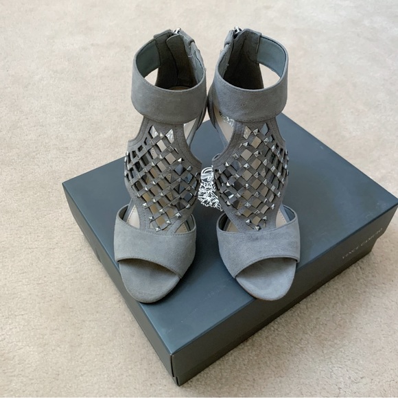 NEW Vince Camuto heels - Picture 1 of 7